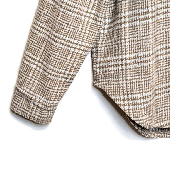 La Miel Plaid Tan Shacket Cozy Casual Fall Layering Button Down Shirt S - Picture 6 of 12